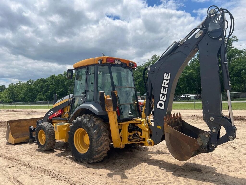 2019 DEERE 410L