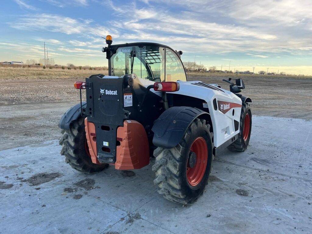 2019 BOBCAT V723